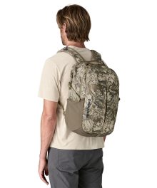 Alternative view of Refugio Daypack 26L