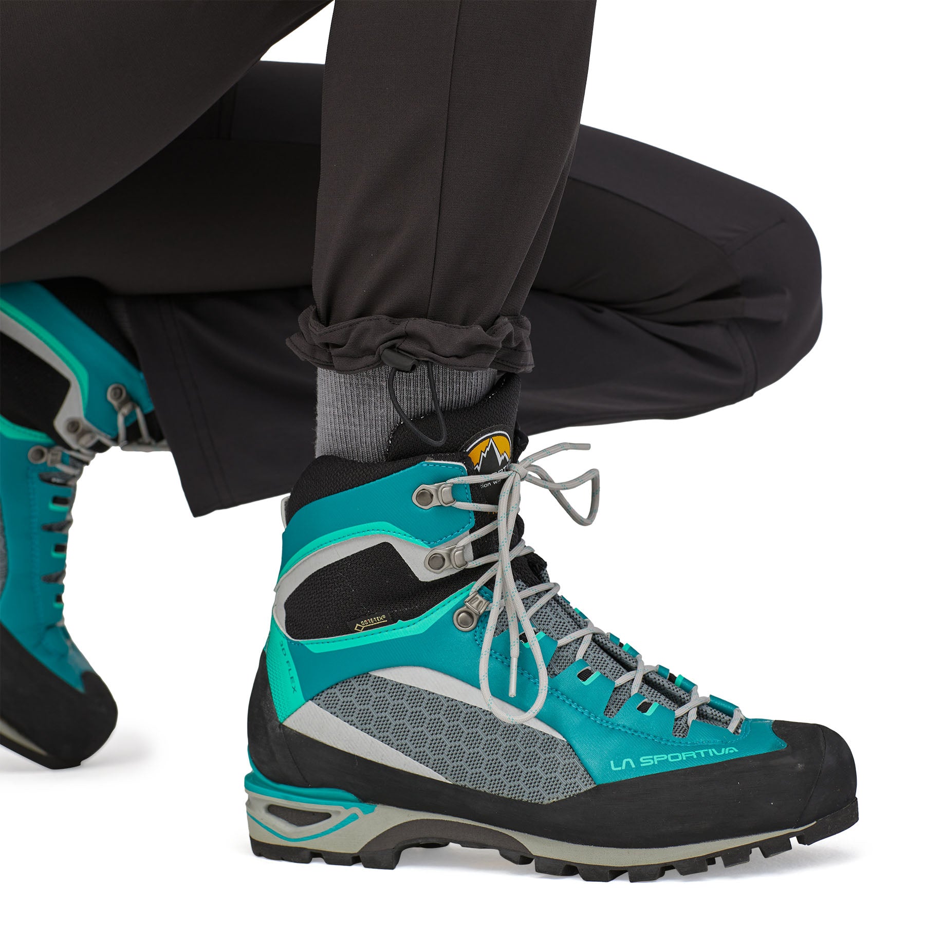 Women's Terravia Alpine Pants - Short - Image 7