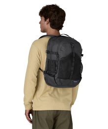 Alternative view of Refugio Daypack 30L